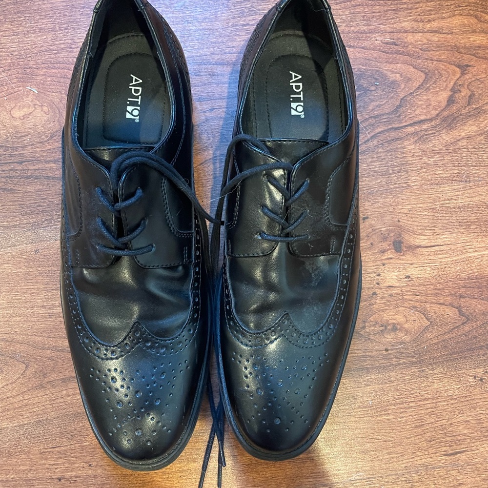 Mens black dress shoes
